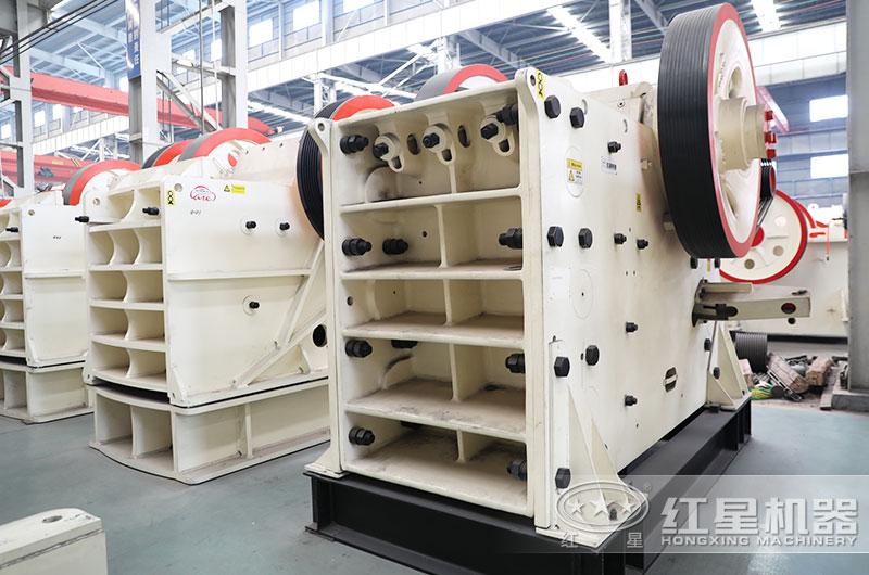 石塊粉碎機(jī)設(shè)備有哪些？圖片及價(jià)格