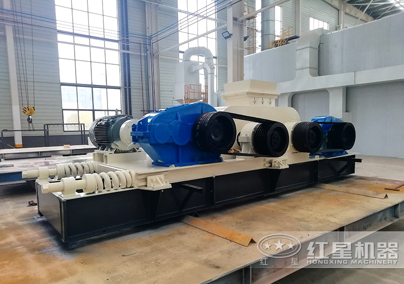 小型液壓對輥破碎機(jī)常用型號及價格，提供現(xiàn)場視頻