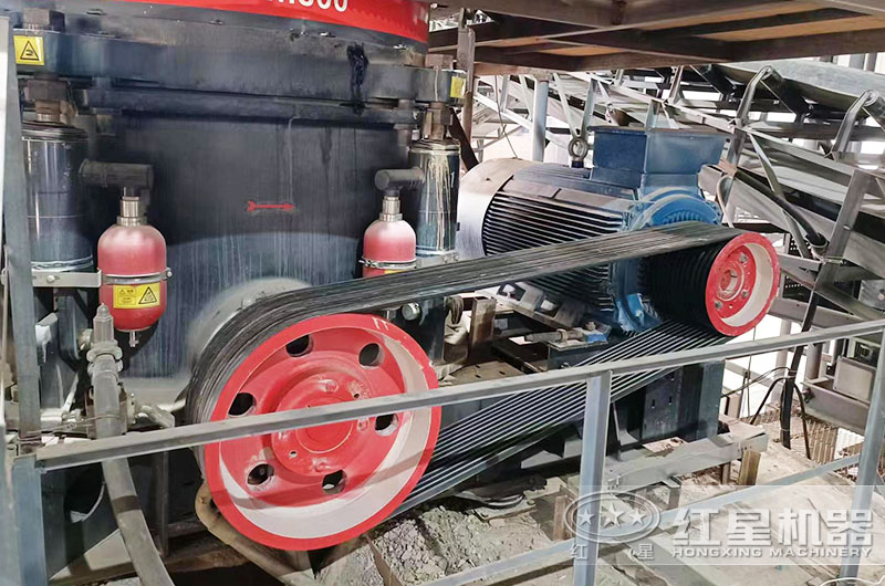 每小時(shí)300噸圓錐制砂機(jī)配什么電機(jī)？型號規(guī)格及價(jià)位